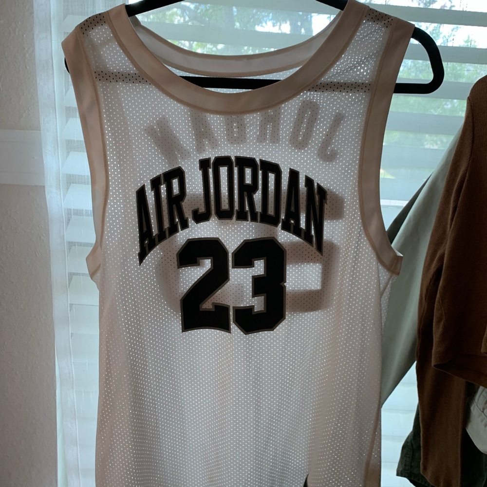 Jordan Mesh Jersey in White and Black